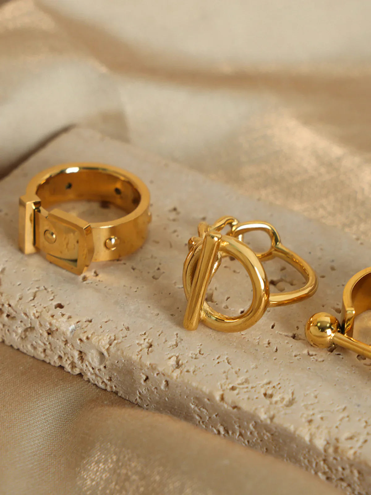 Bridget Golden Ring With Buckle